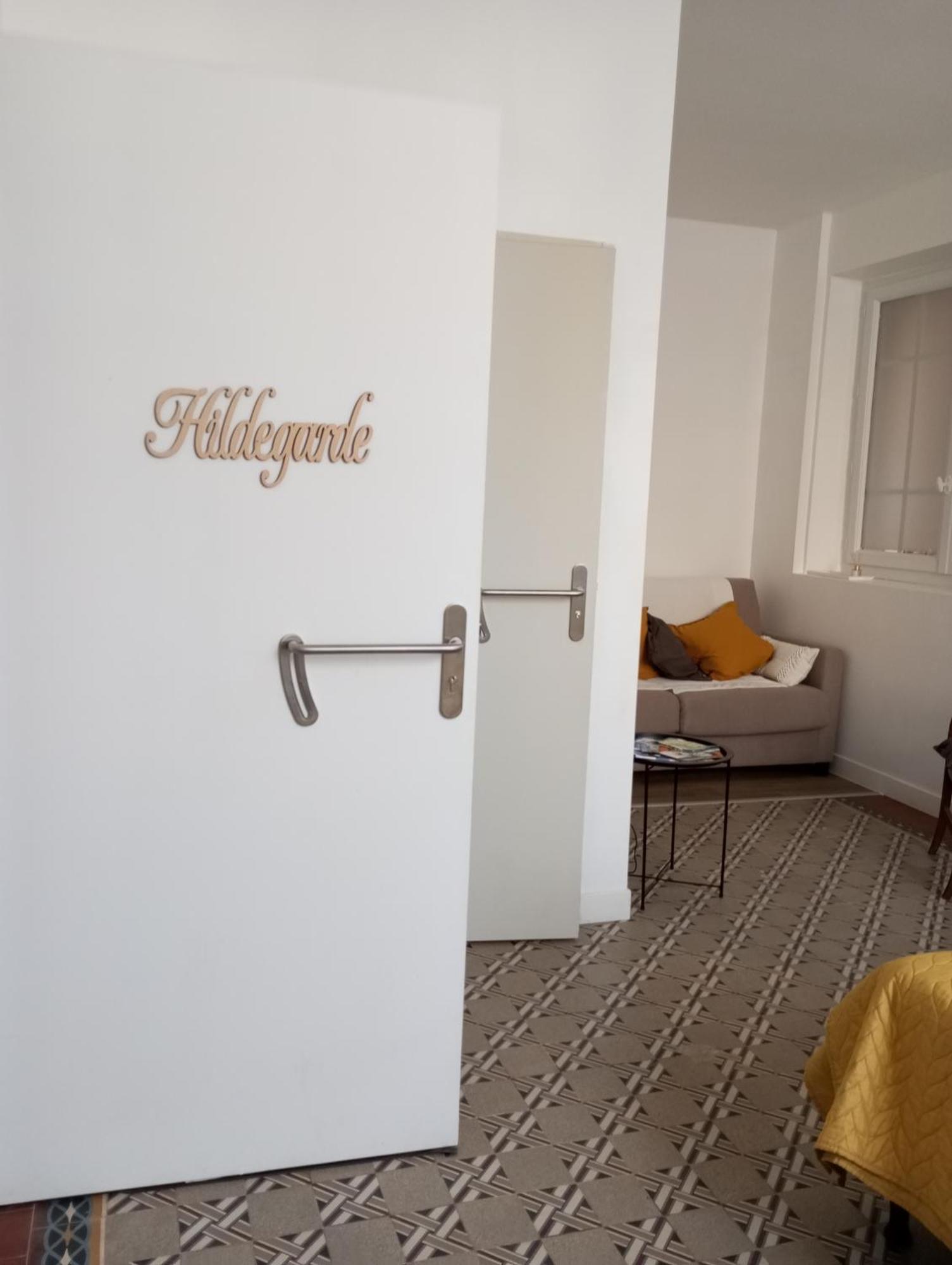 Chambre D'Hotes Pmr Hildegarde Муасак Экстерьер фото